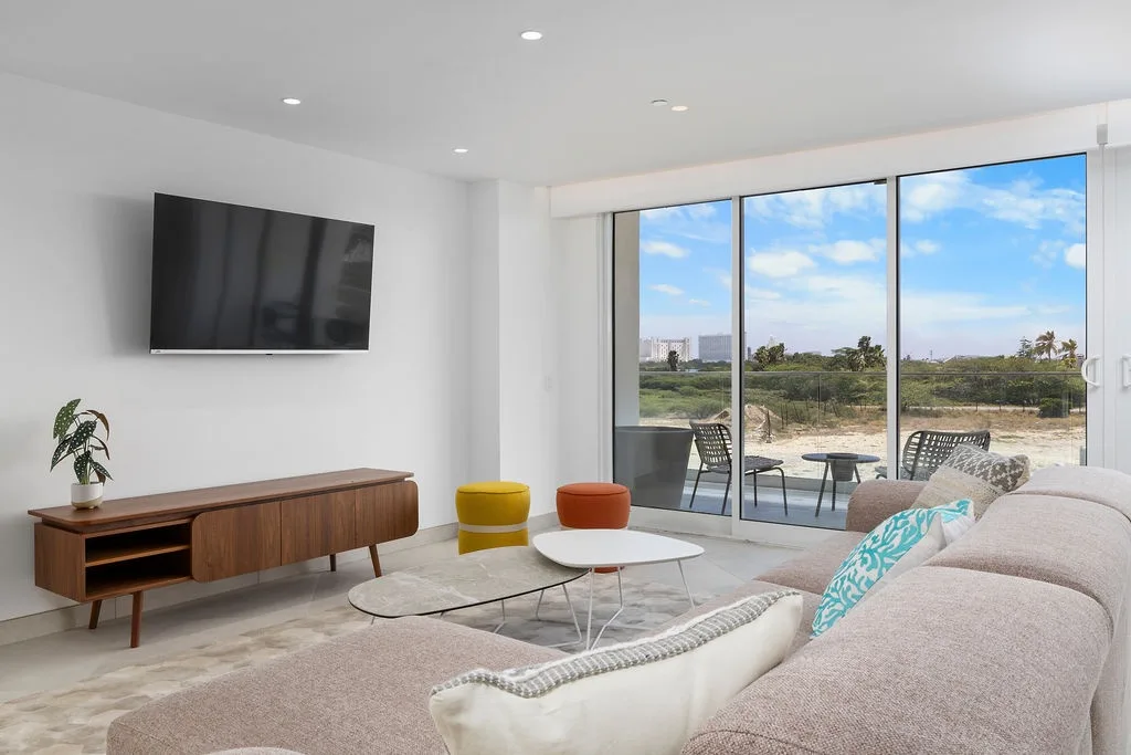 A360.E11 - Stylish 3BR Condo at Eagle Beach