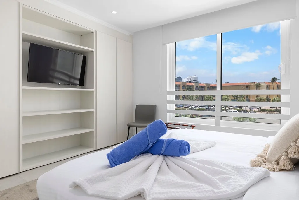 A360.E11 - Stylish 3BR Condo at Eagle Beach