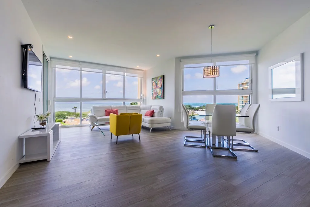 3BS-Blue331 - White Modern Getaway - Oceanfront Condo Blue-331