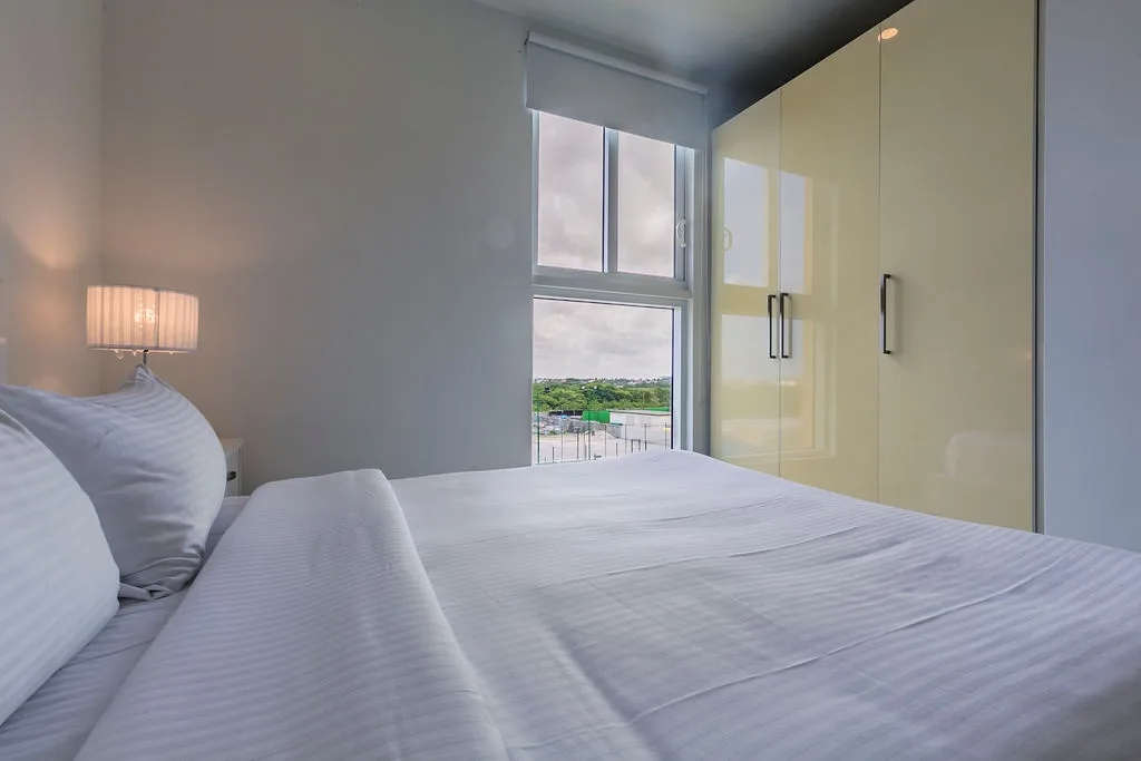 3BS-Blue331 - White Modern Getaway - Oceanfront Condo Blue-331