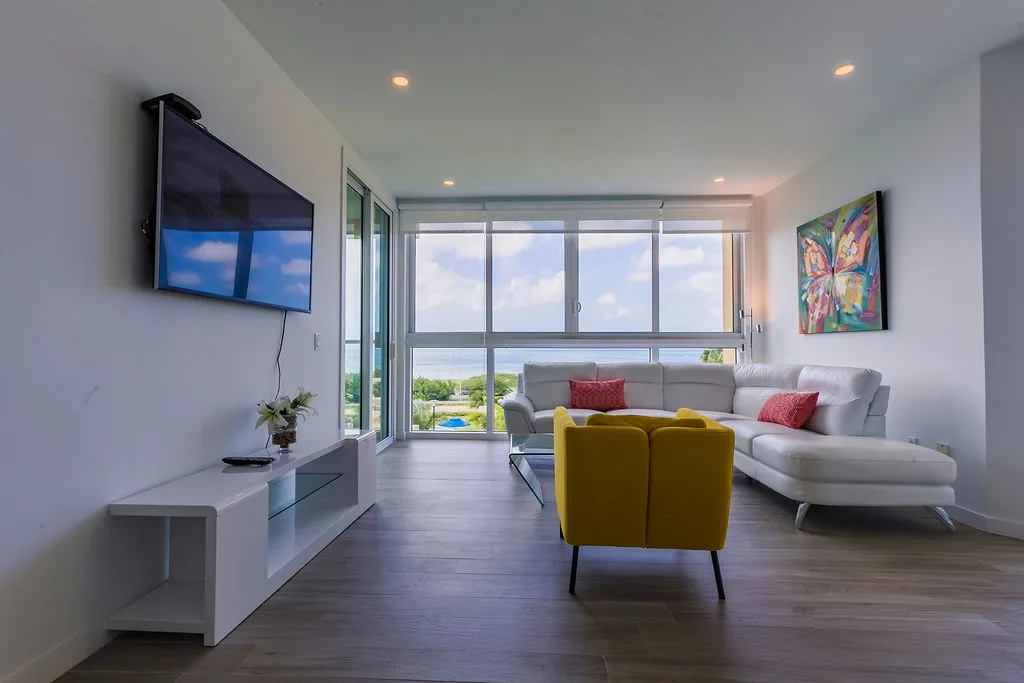 3BS-Blue331 - White Modern Getaway - Oceanfront Condo Blue-331