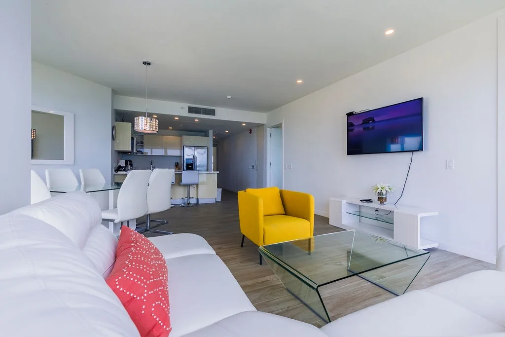 3BS-Blue331 - White Modern Getaway - Oceanfront Condo Blue-331