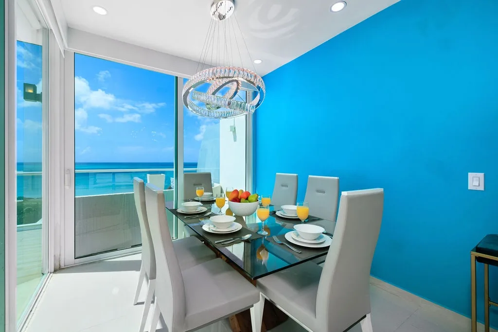 3BPH-BluePH1-4 - Blue Chill Ocean View Penthouse 3Bdrms.