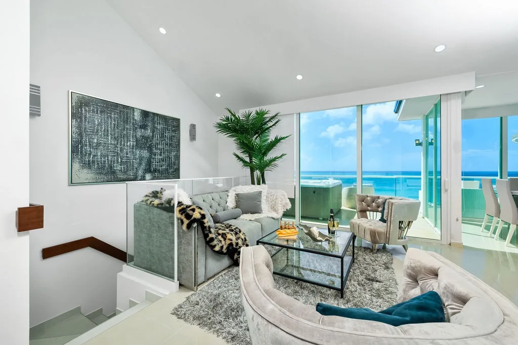 3BPH-BluePH1-4 - Blue Chill Ocean View Penthouse 3Bdrms.