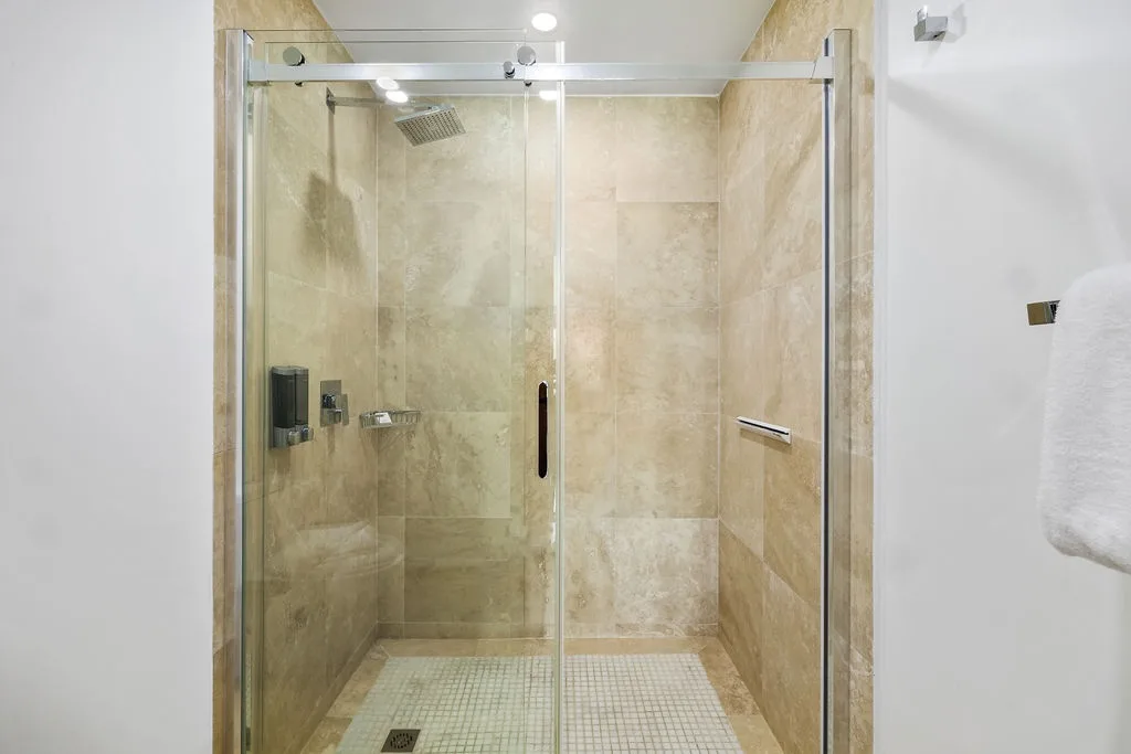 3BPH-BluePH1-4 - Blue Chill Ocean View Penthouse 3Bdrms.