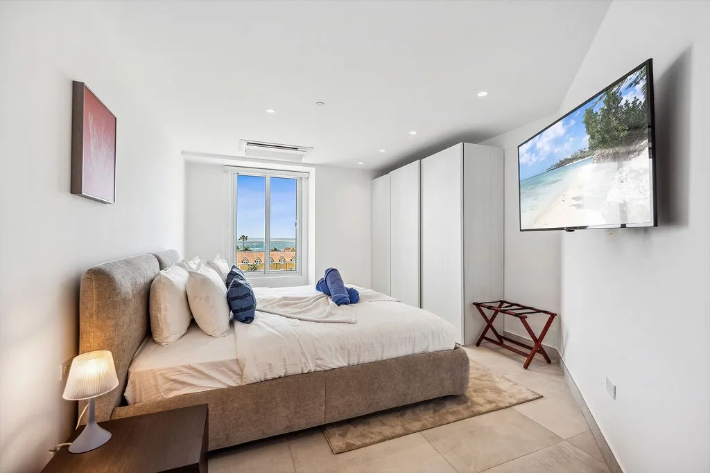 A360.W32B - Bright & Modern 2BR by Aruba’s Eagle Beach