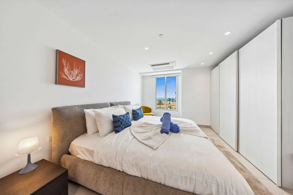 A360.W32B - Bright & Modern 2BR by Aruba’s Eagle Beach