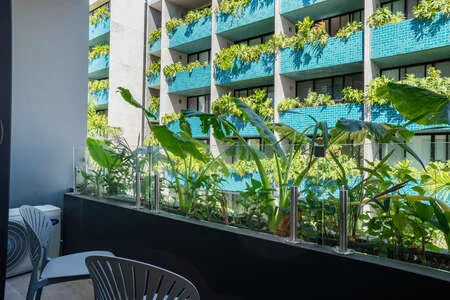 Menesse Town Tower 202