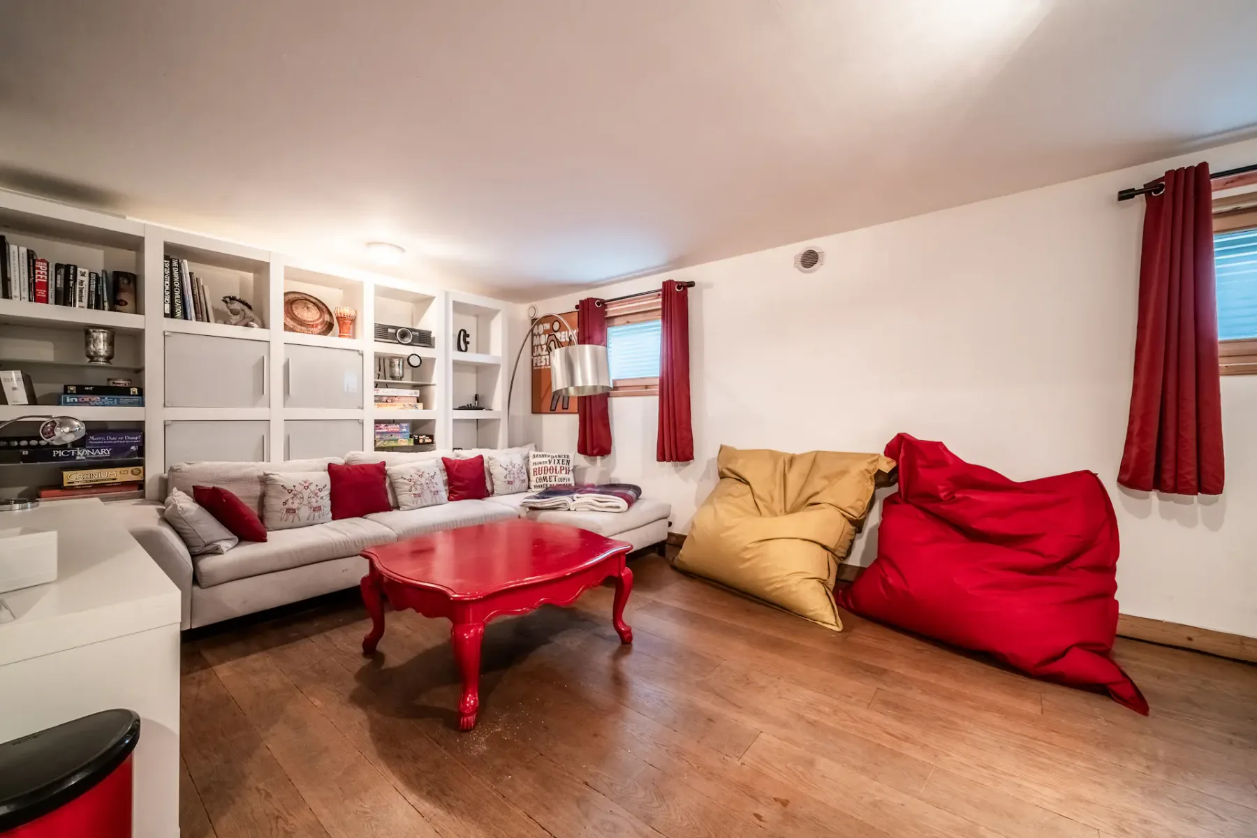 Chalet Ibex