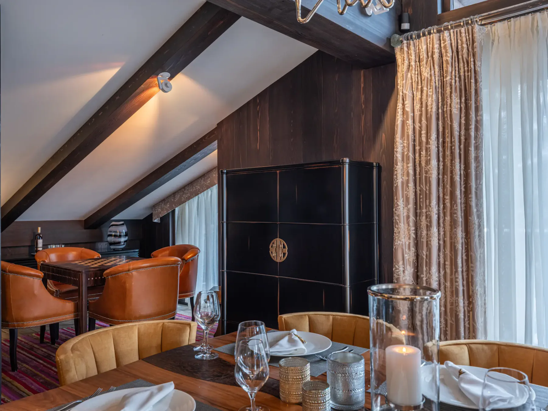 Chalet Coquelicot