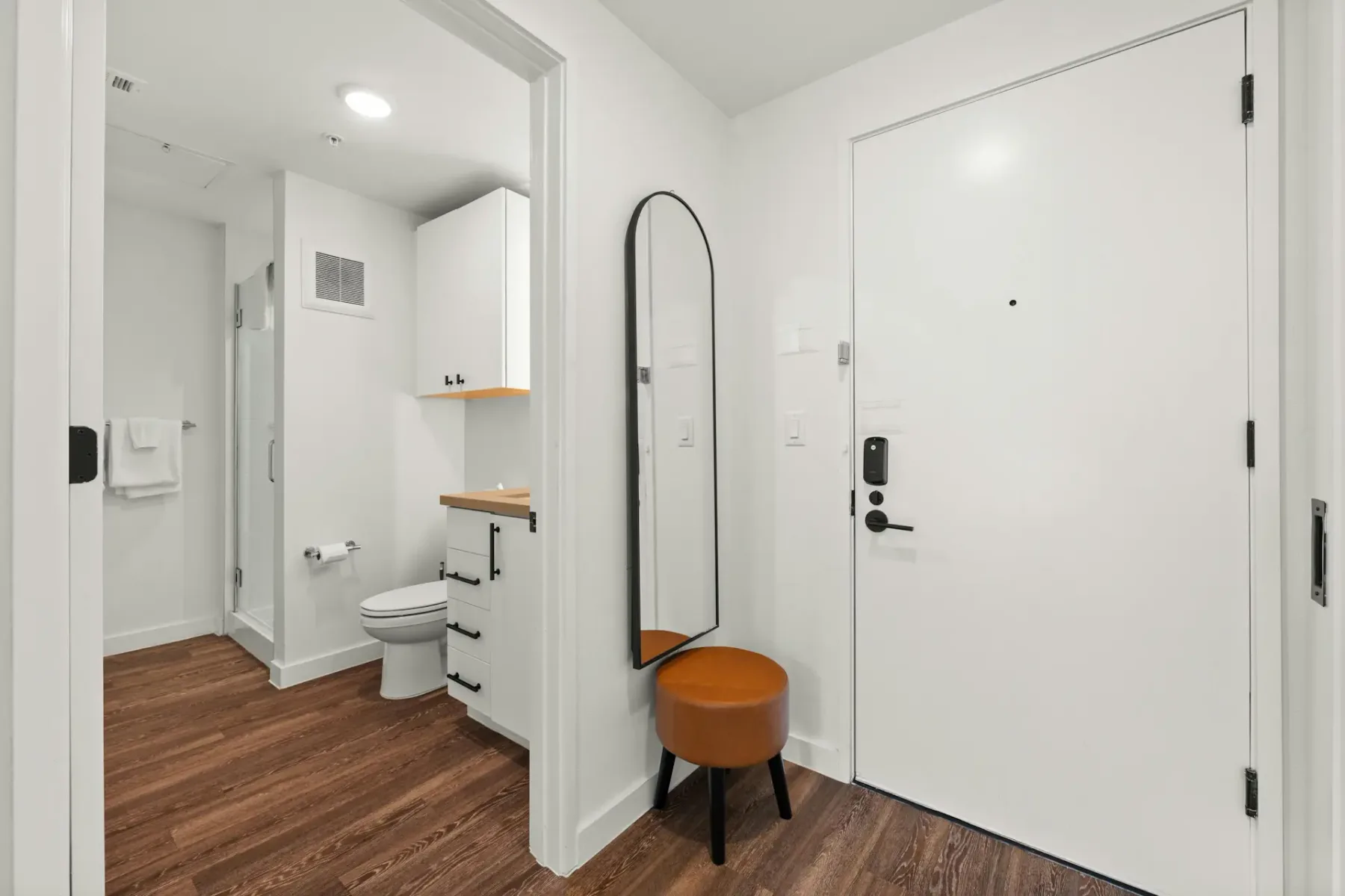 Apartment Persimmon