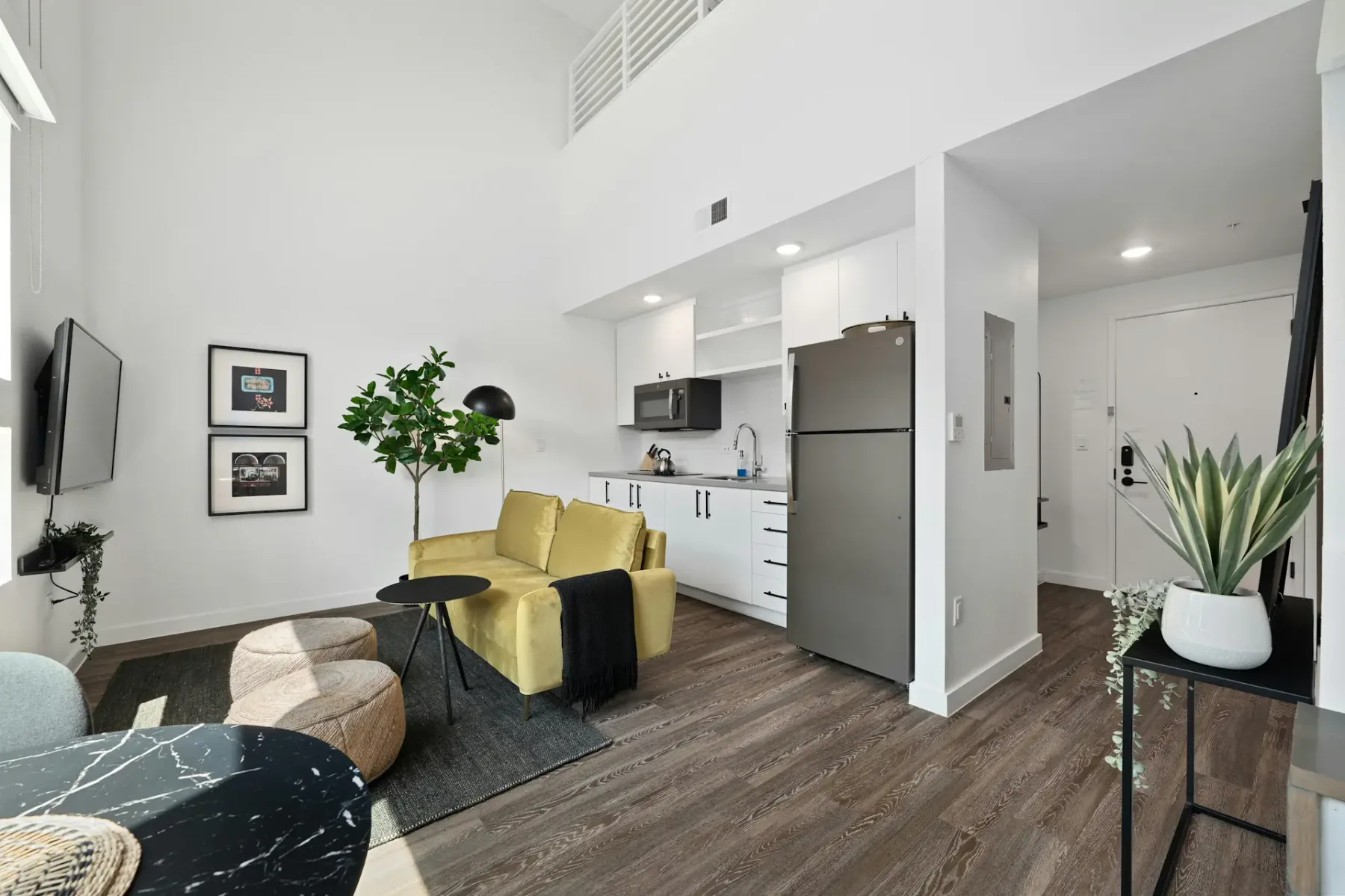 Apartment Laurel