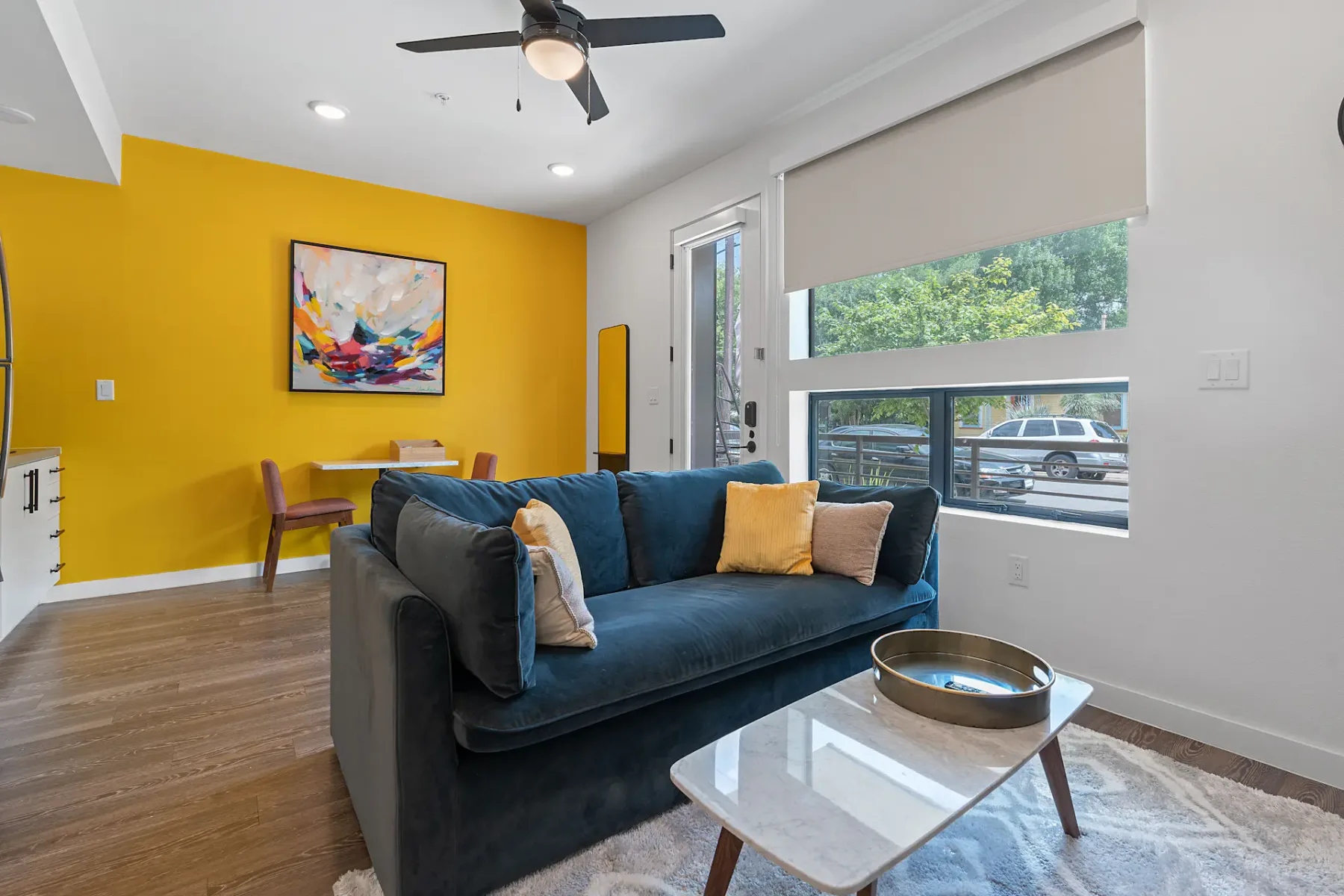 Apartment Blazing Star