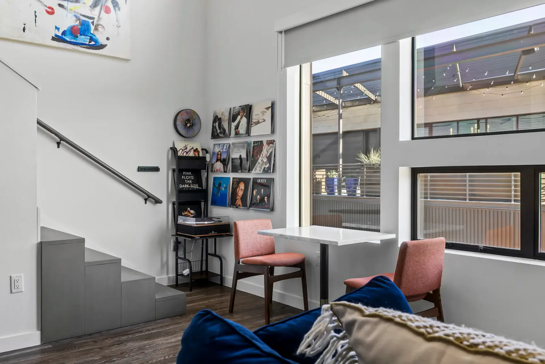 Apartment Redbud