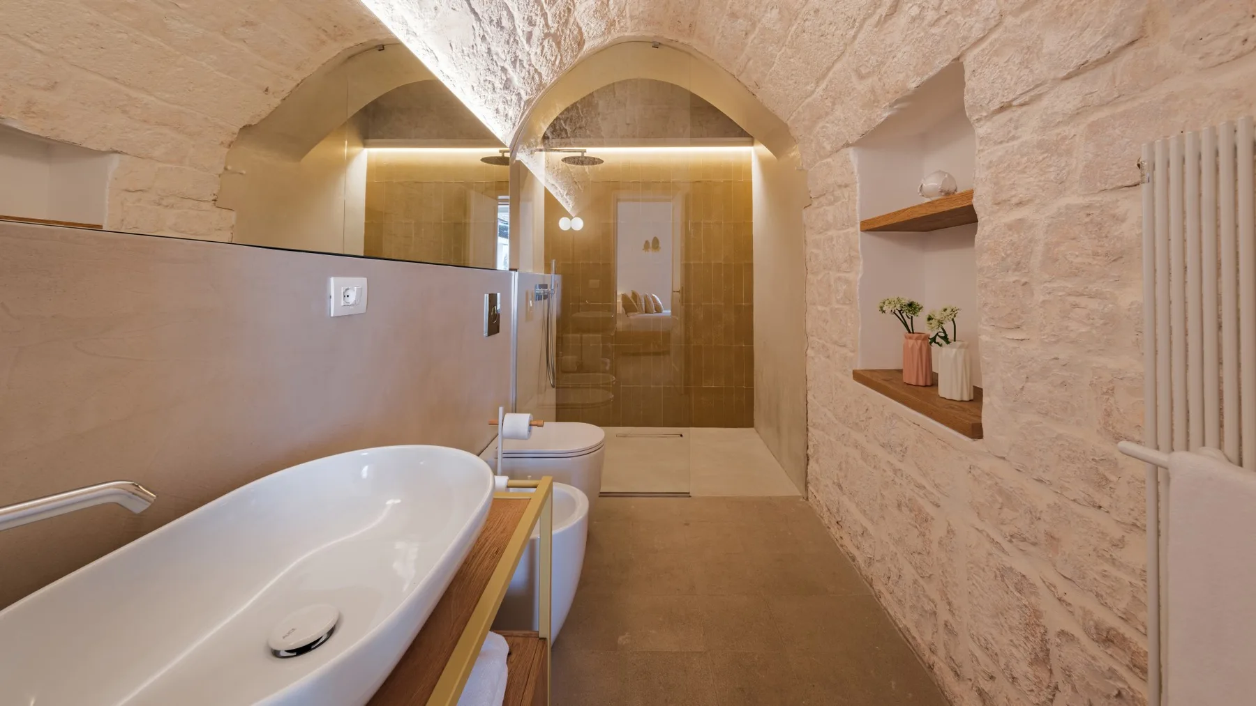 OPUNTIA TRULLI E LAMIE 10 - Puglia
