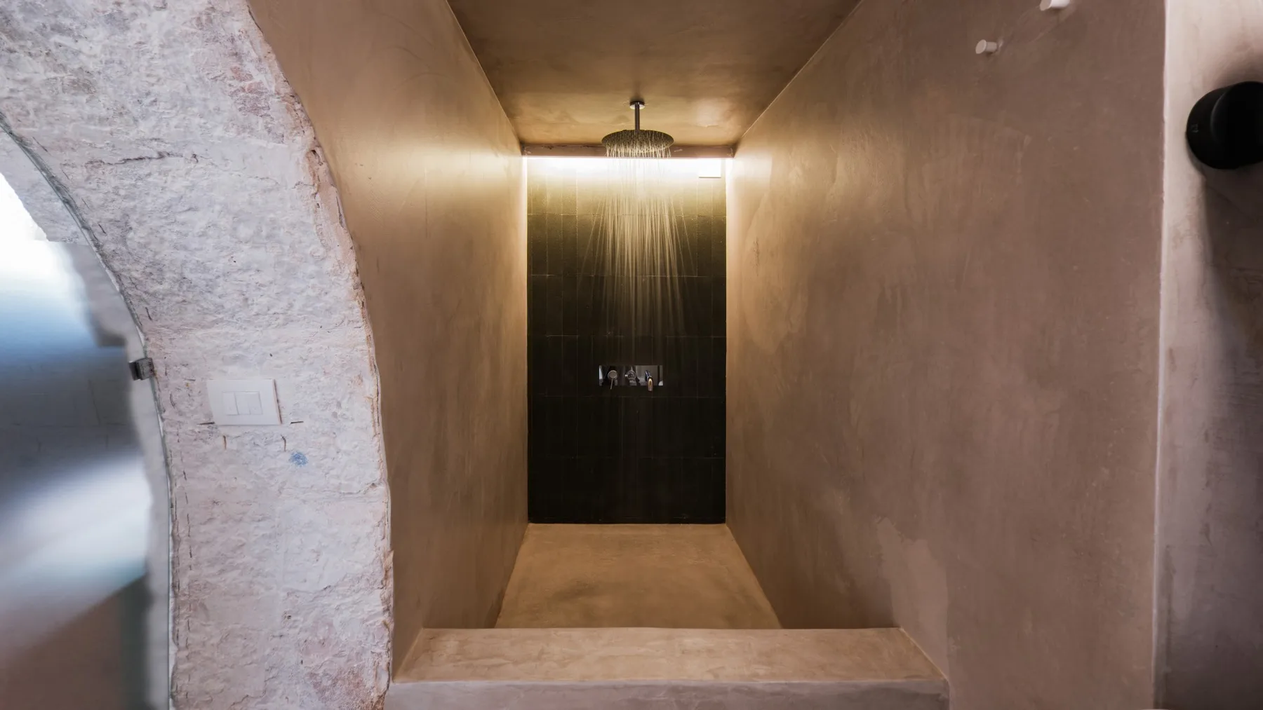 OPUNTIA TRULLI E LAMIE 10 - Puglia