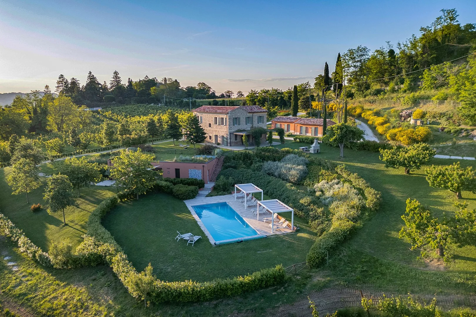 RELAIS CORBAIA 14+1 - Emilia Romagna