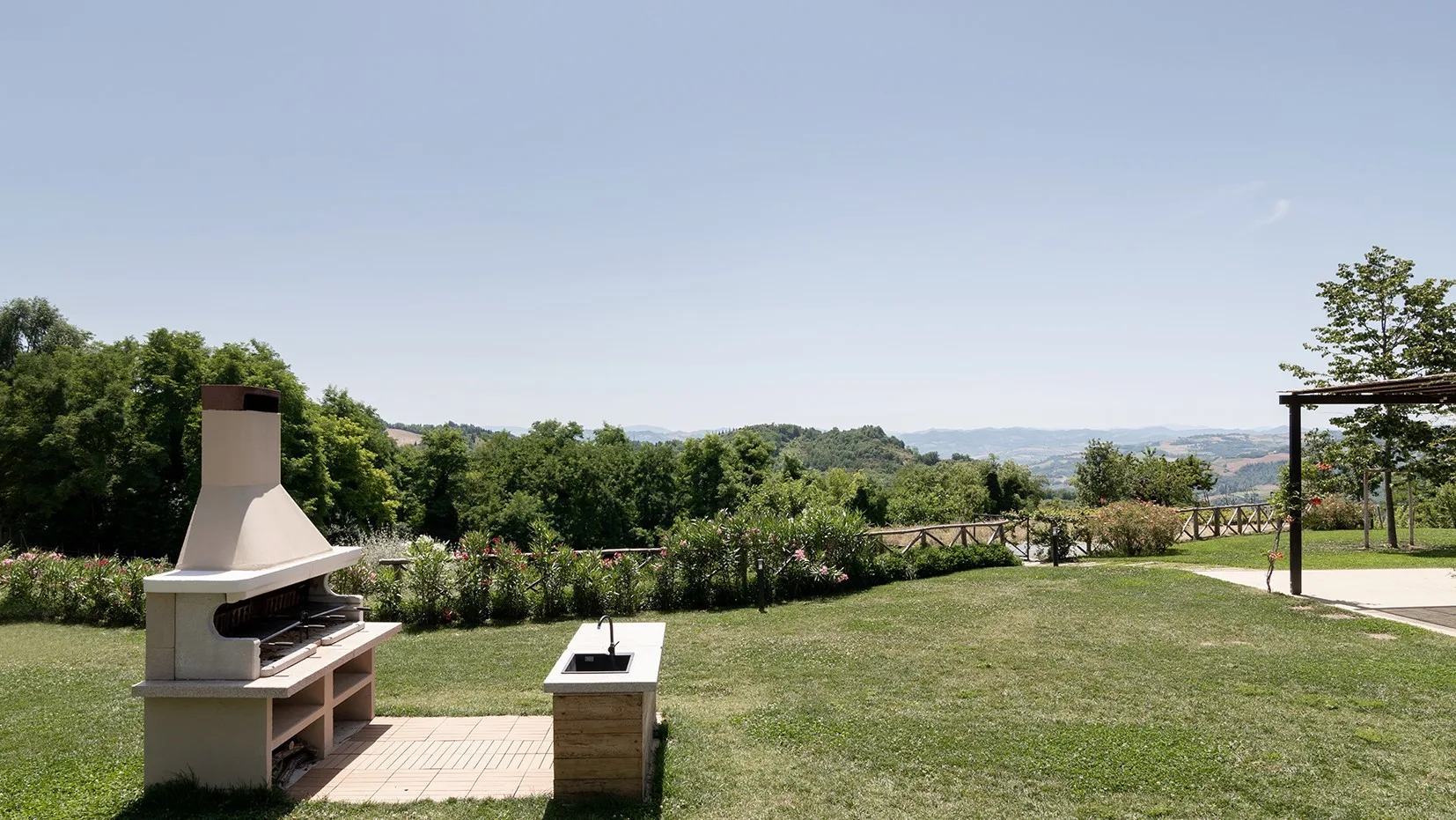 RELAIS CORBAIA 14+1 - Emilia Romagna