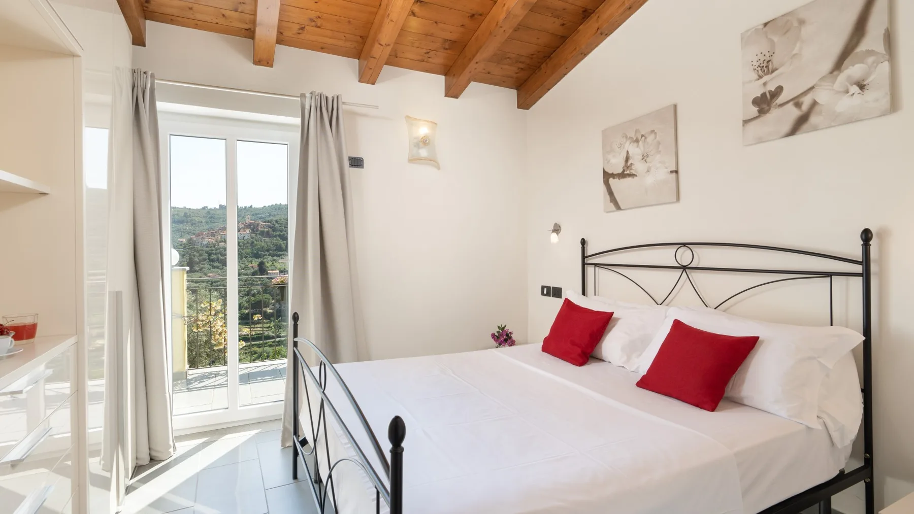 VILLA VITTORIO 6+2 - Liguria