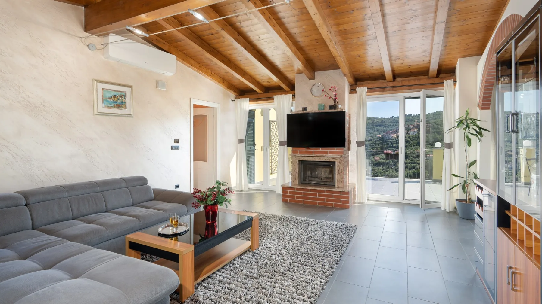 VILLA VITTORIO 6+2 - Liguria
