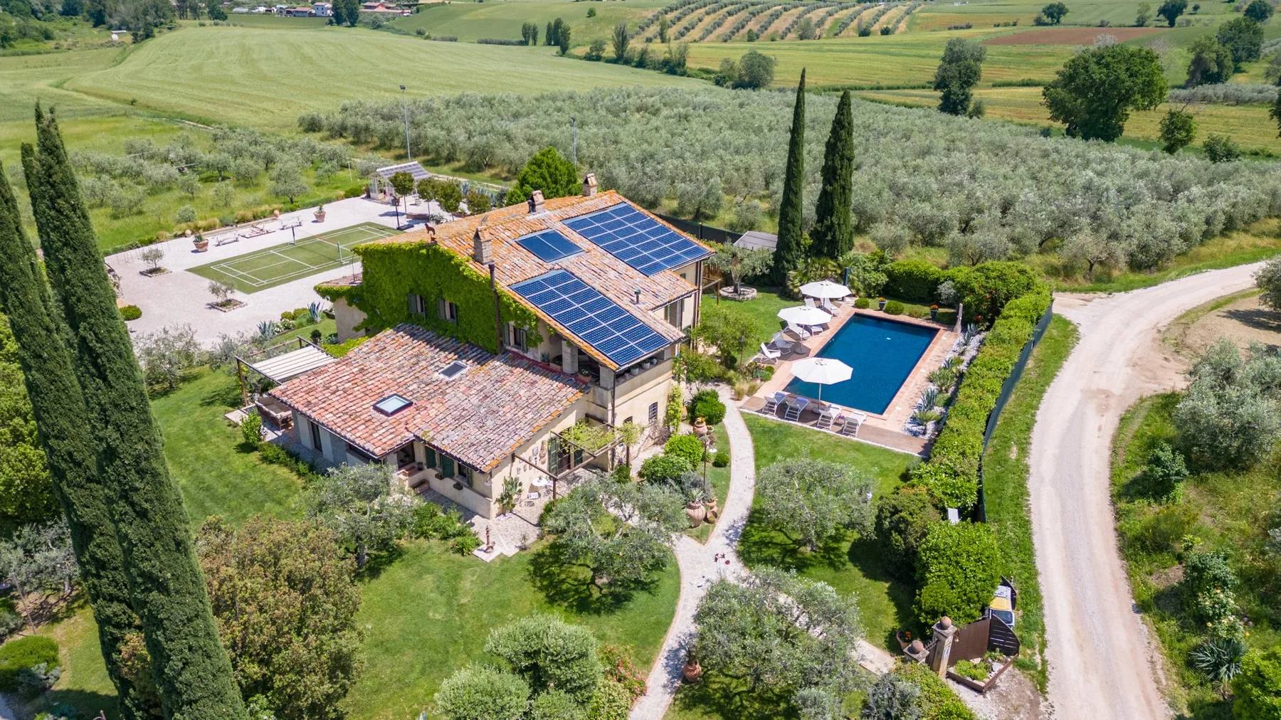 CASALE SANTA LUCIA 8+2 - Umbria