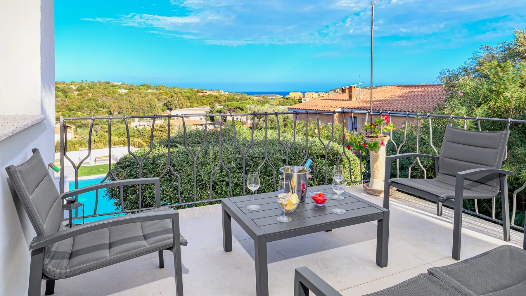 VILLA LA MARINA 5+1 - Sardinia