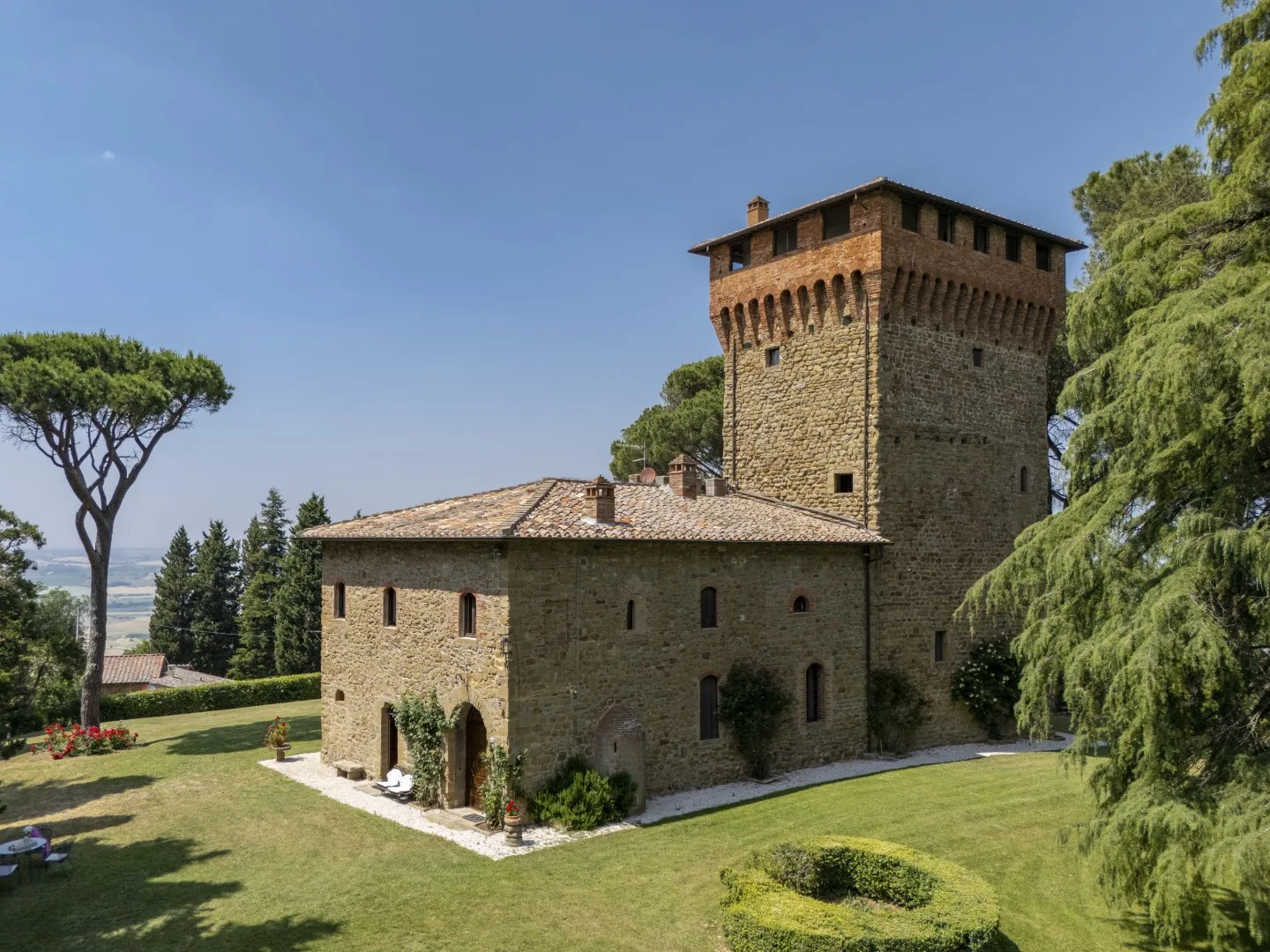 TORRE DI PACIANO 10+2 - Umbria