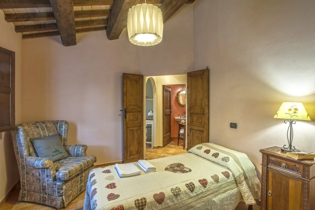 CASALE DEGLI ULIVI 8+2 - Marche