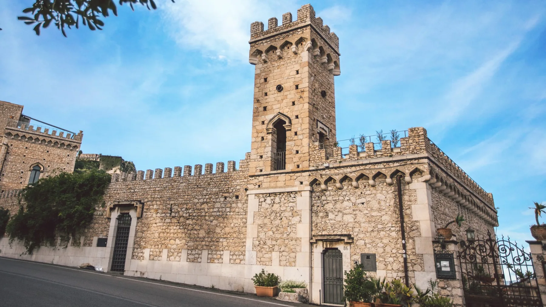 TORRE PIRANDELLO 6 - Sicily