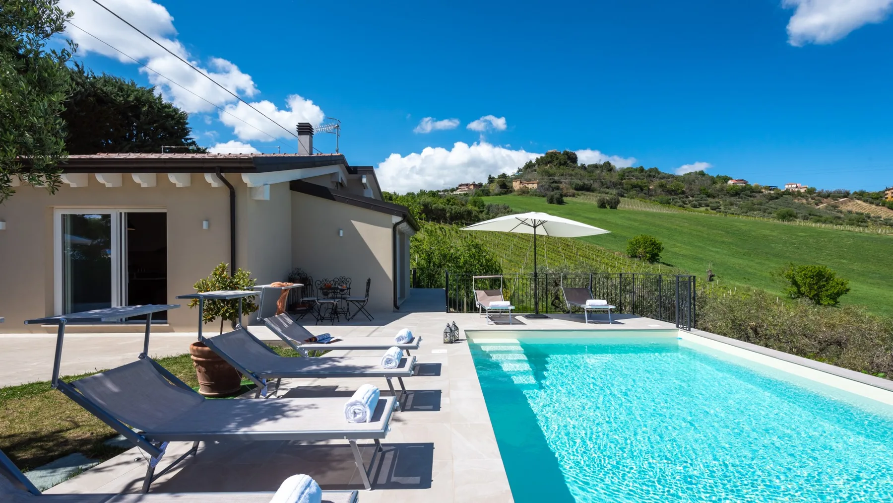 DIMORA CAMPO DELLE MURA 4+2 - Marche