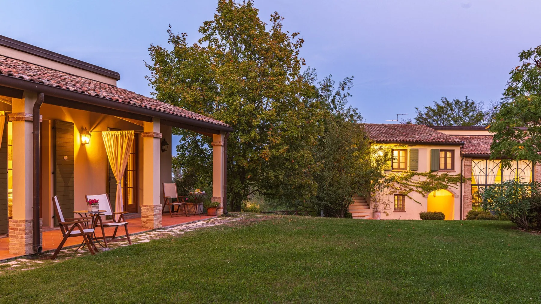 LA TANA DEL GHIRO 18 - Emilia Romagna