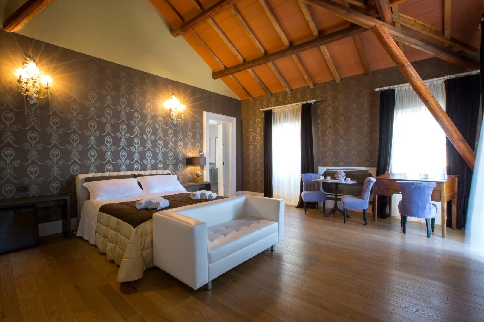 VILLA CAPOZZA 18+2 - Puglia
