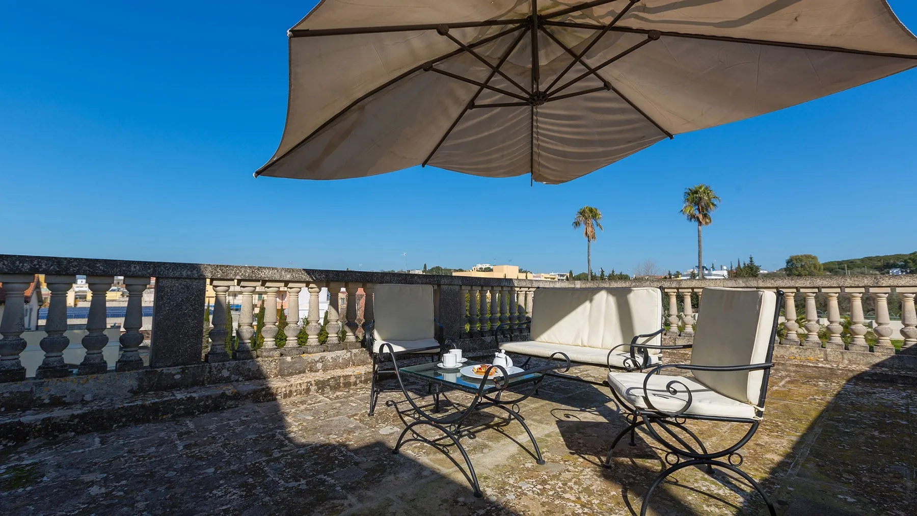 VILLA CAPOZZA 18+2 - Puglia