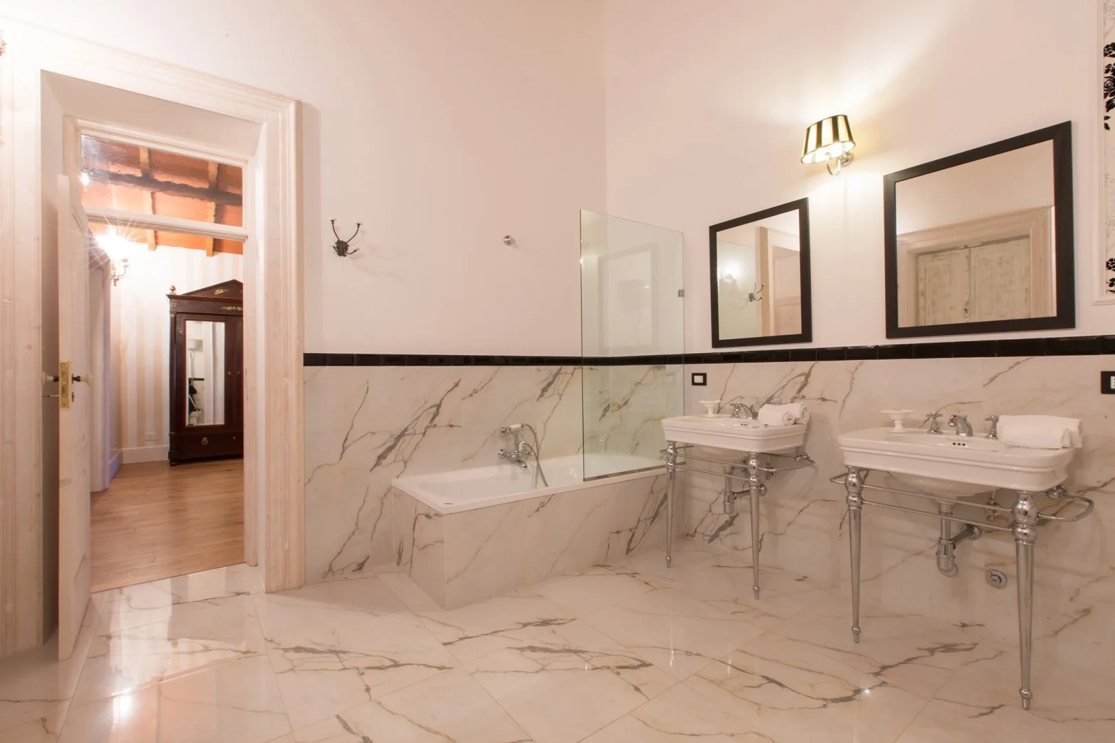 VILLA CAPOZZA 18+2 - Puglia