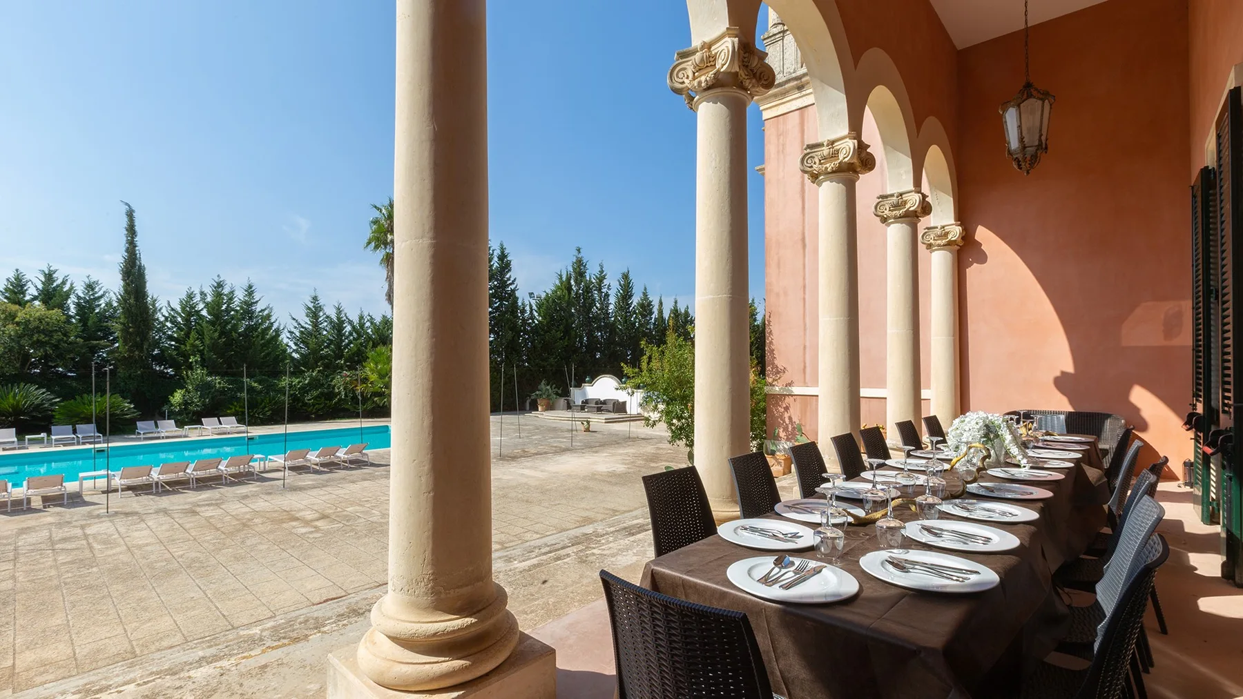 VILLA CAPOZZA 18+2 - Puglia