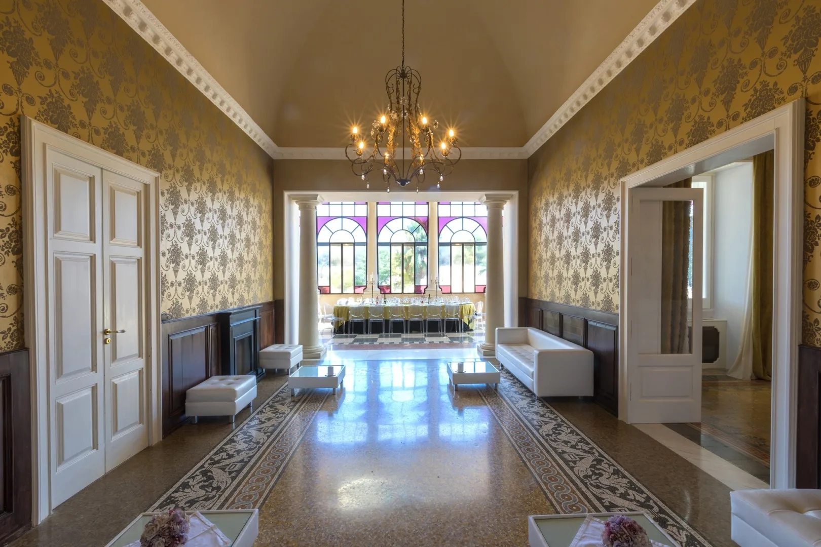 VILLA CAPOZZA 18+2 - Puglia