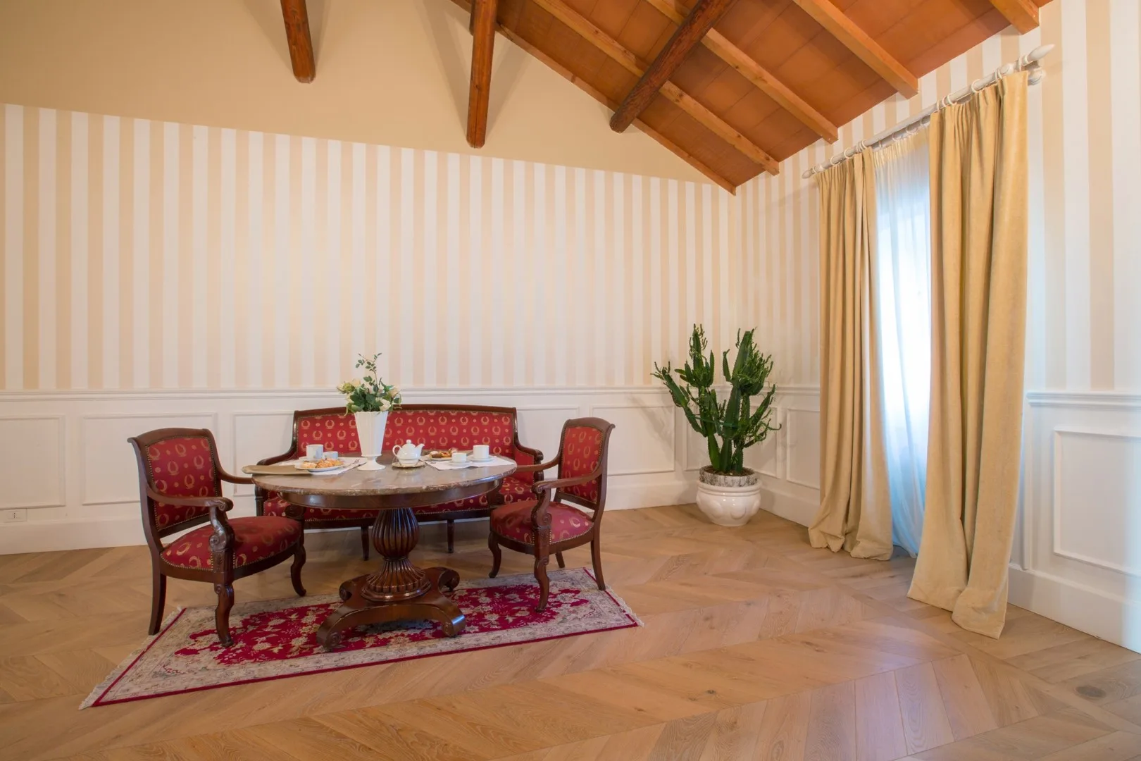 VILLA CAPOZZA 18+2 - Puglia