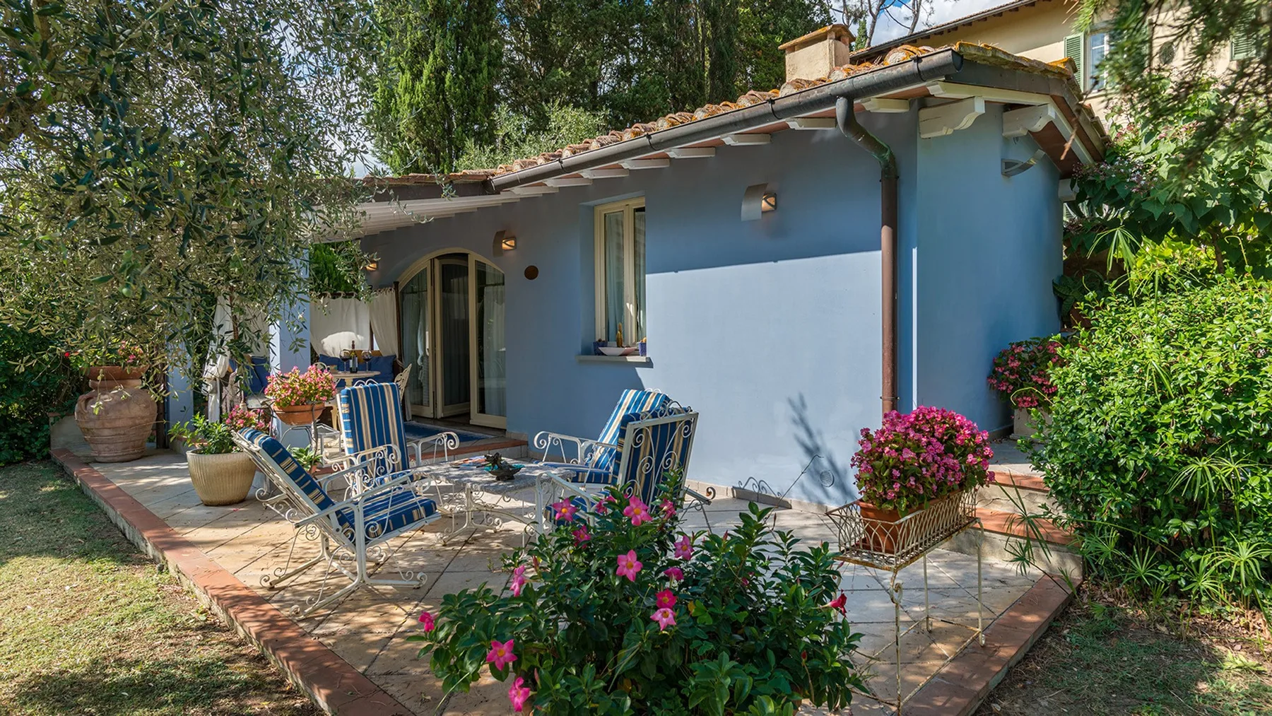 VILLA LEONARDO 30+6 - Tuscany