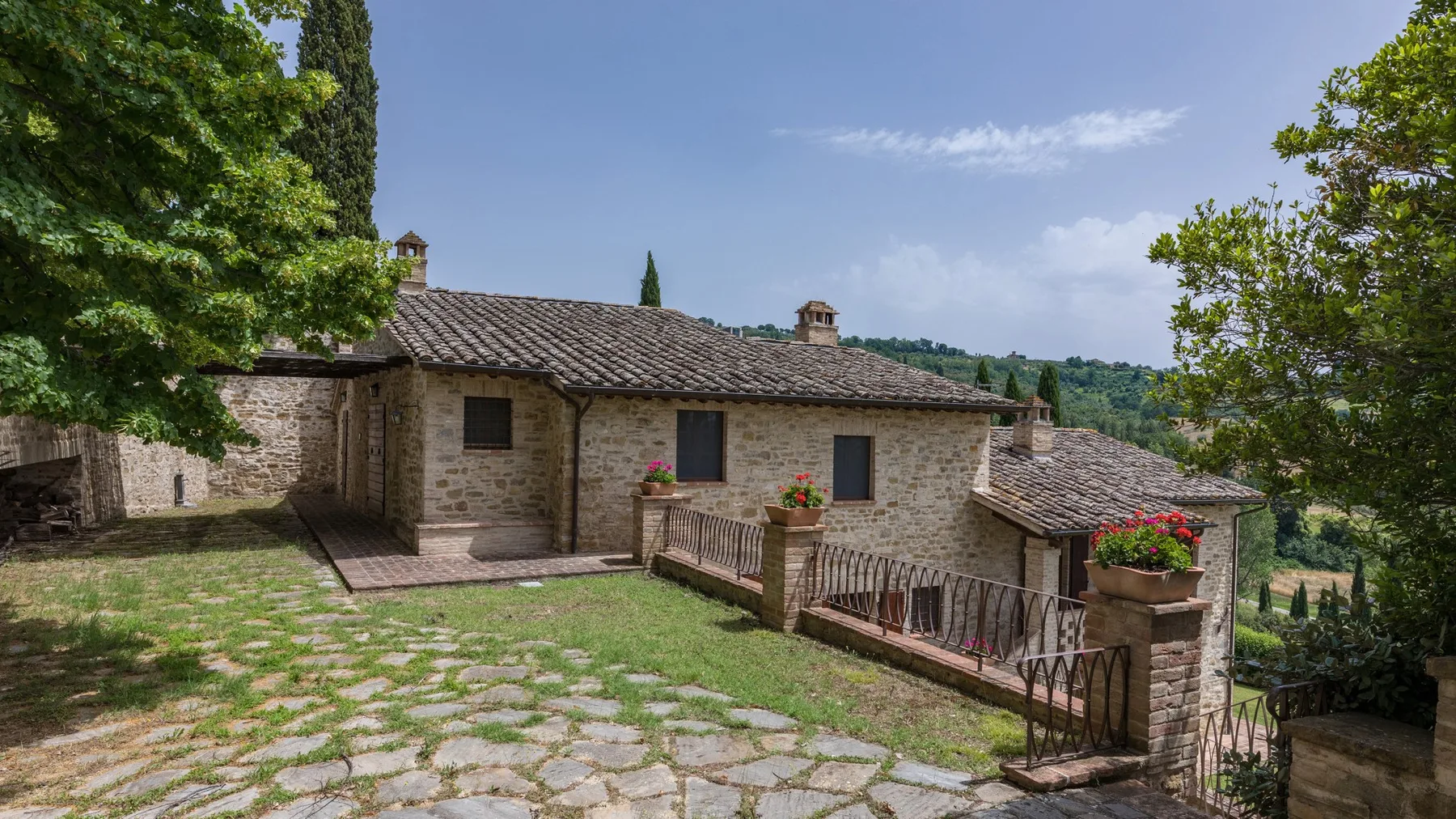 IL BORGO 12 - Umbria
