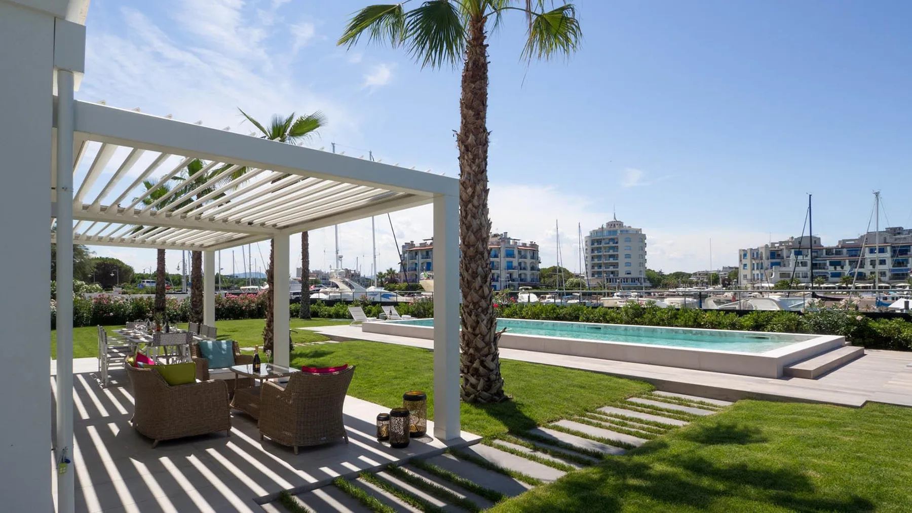 PORTOVERDE BEACH VILLA 12 - Emilia Romagna
