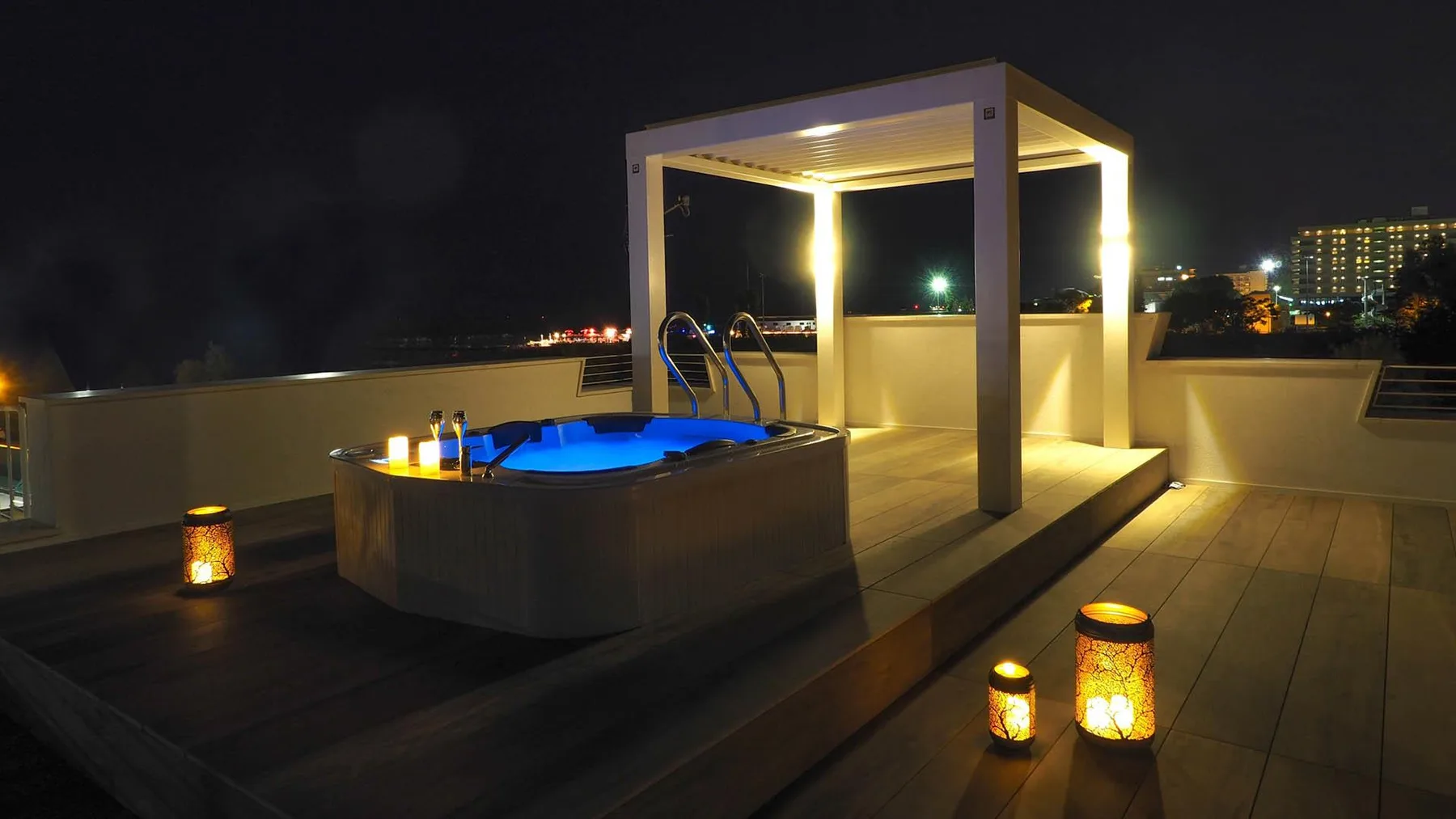 PORTOVERDE BEACH VILLA 12 - Emilia Romagna