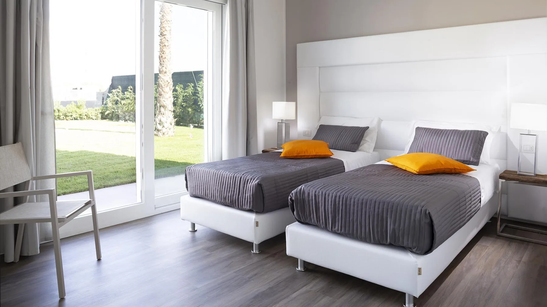 PORTOVERDE BEACH VILLA 12 - Emilia Romagna