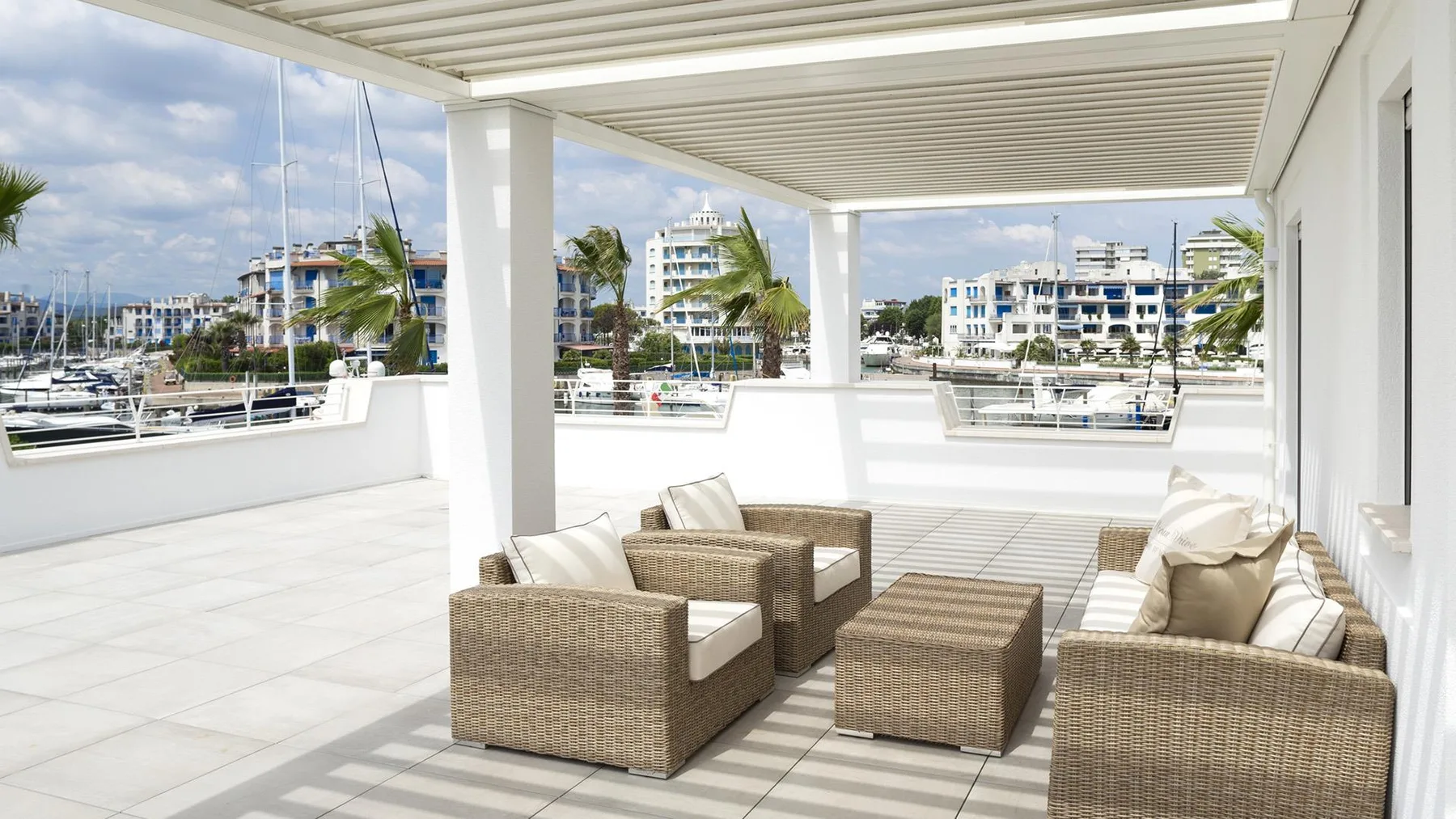 PORTOVERDE BEACH VILLA 12 - Emilia Romagna
