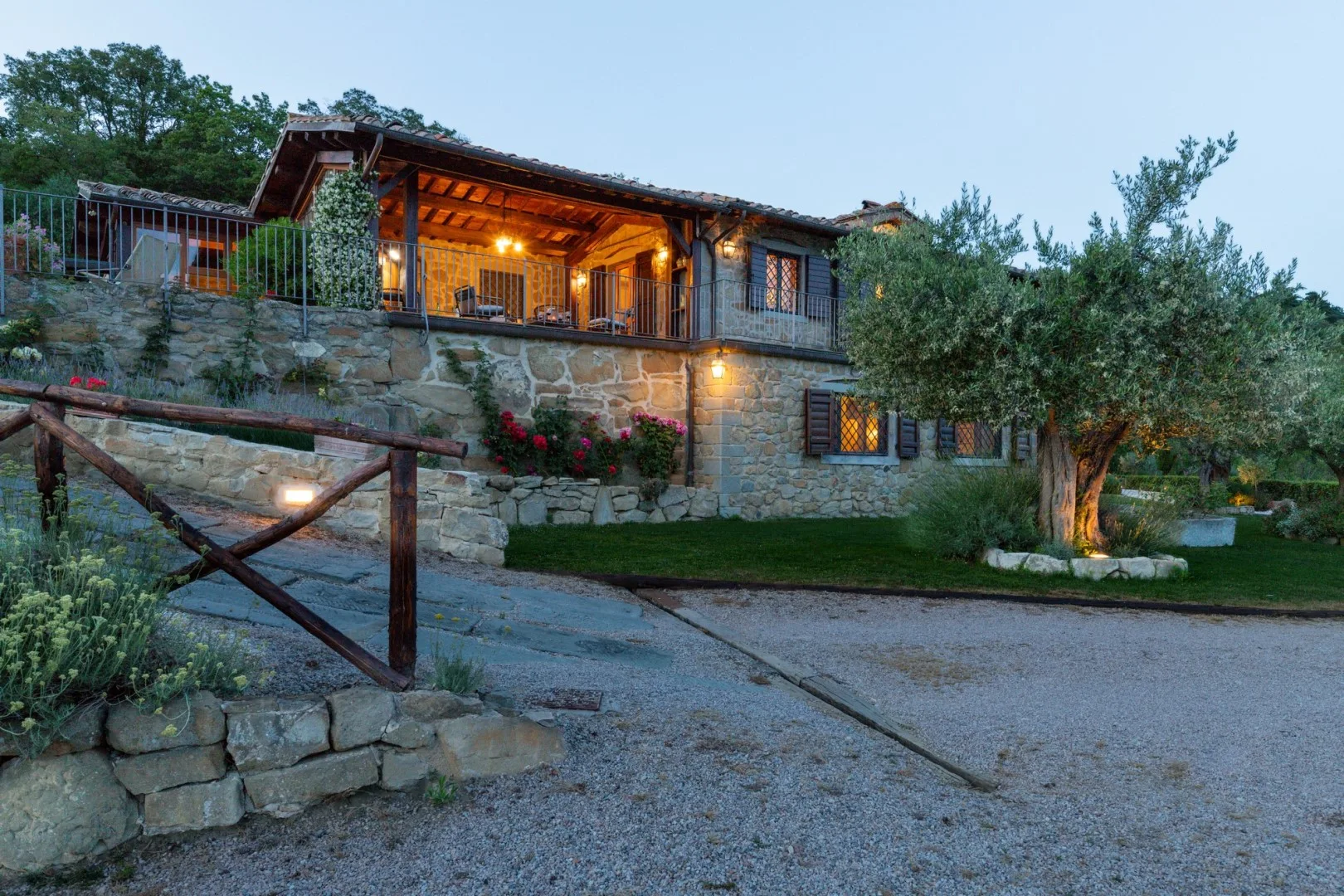 ANTICHE PIETRE 8 - Umbria