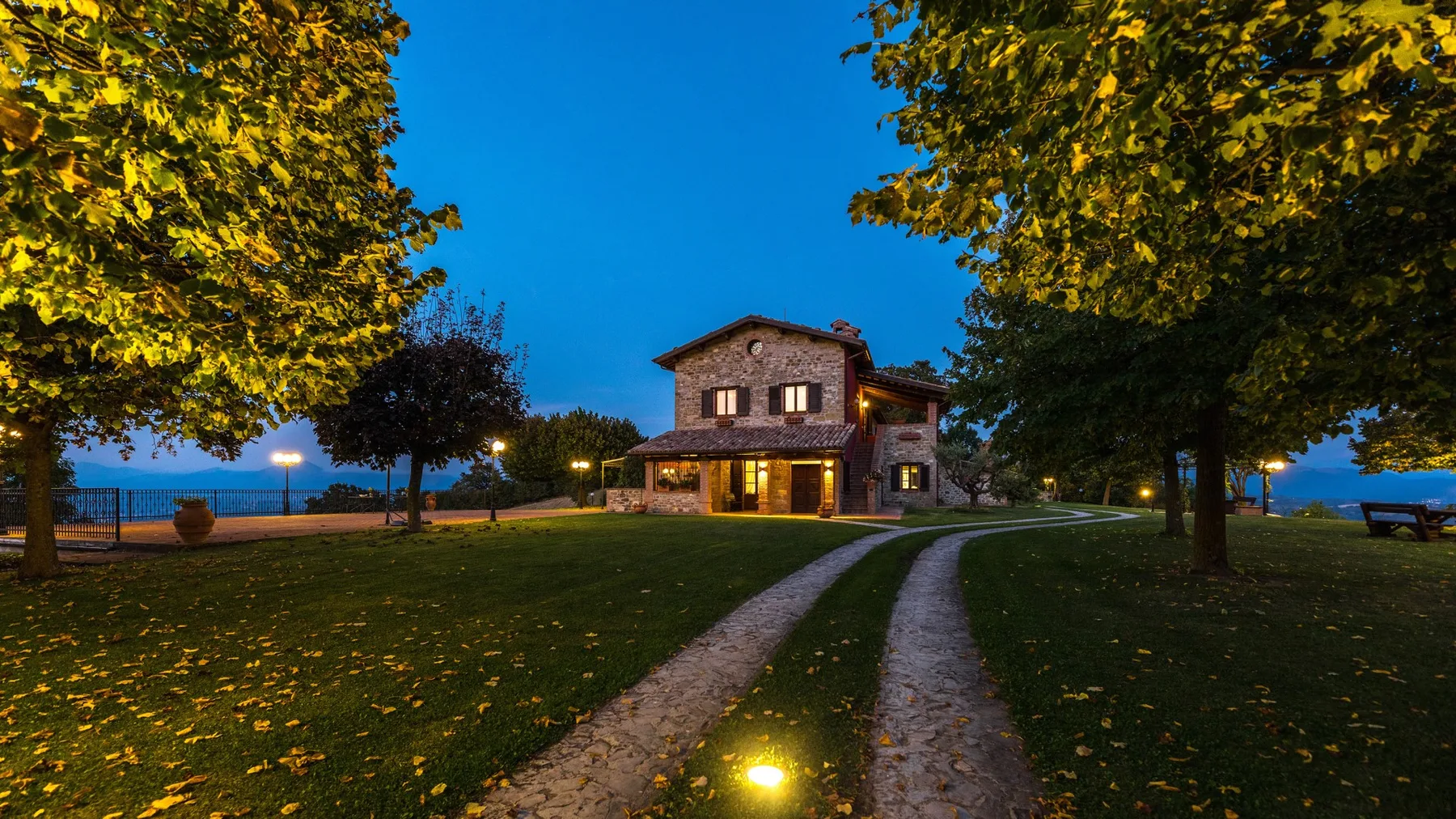 TENUTA MONTIEPOLI 12+3 - Umbria
