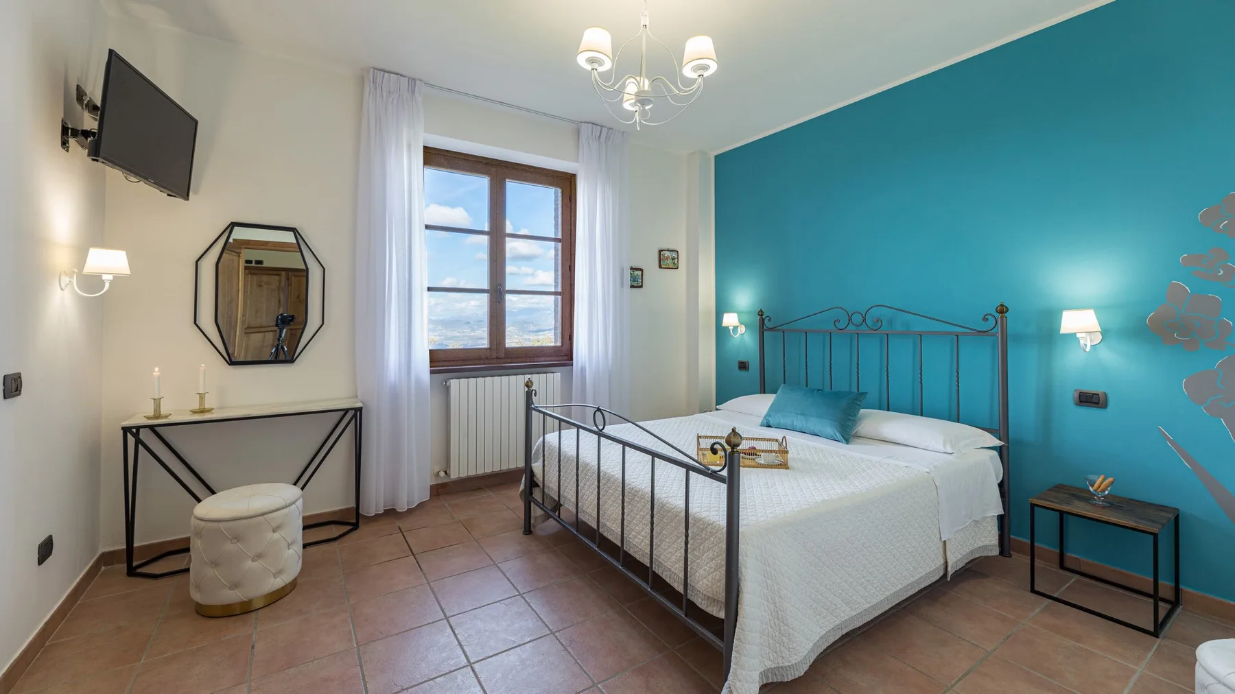 TENUTA MONTIEPOLI 12+3 - Umbria