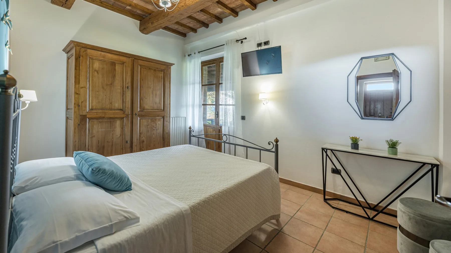 TENUTA MONTIEPOLI 12+3 - Umbria