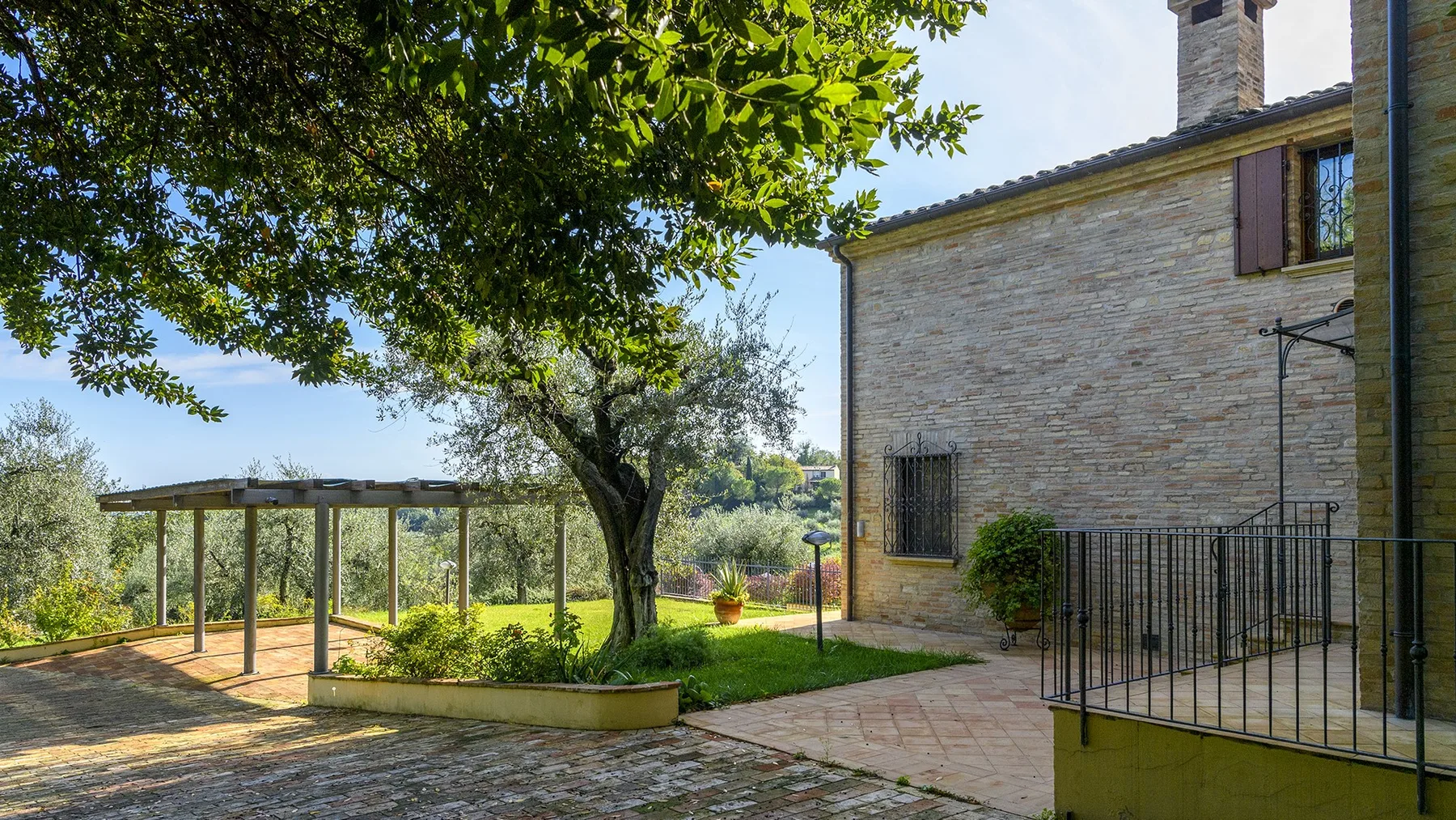 VILLA EMILIANNA 10+4 - Marche