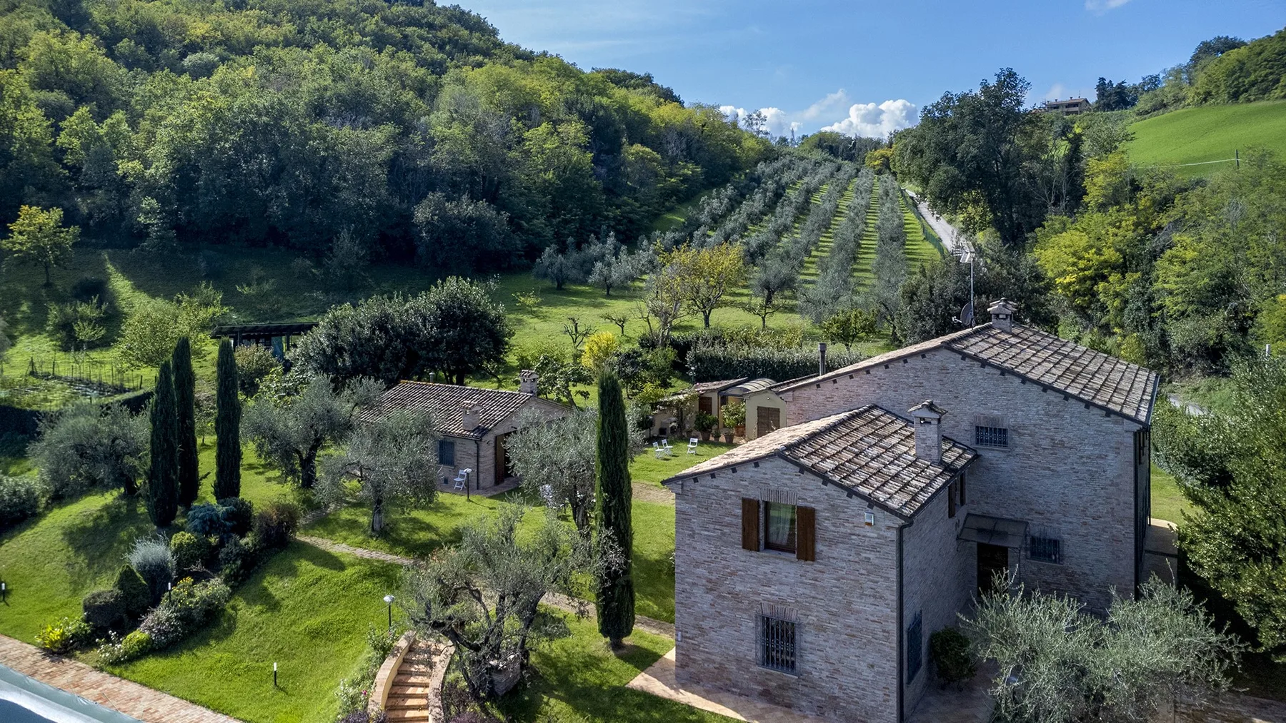 VILLA EMILIANNA 10+4 - Marche