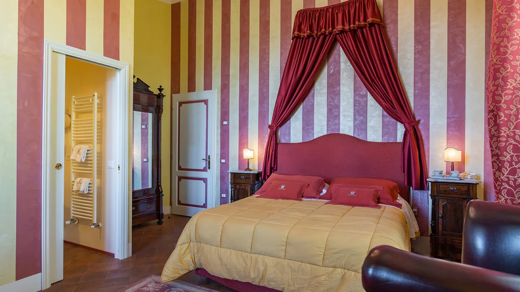 VILLA LEONARDO 24 - Tuscany